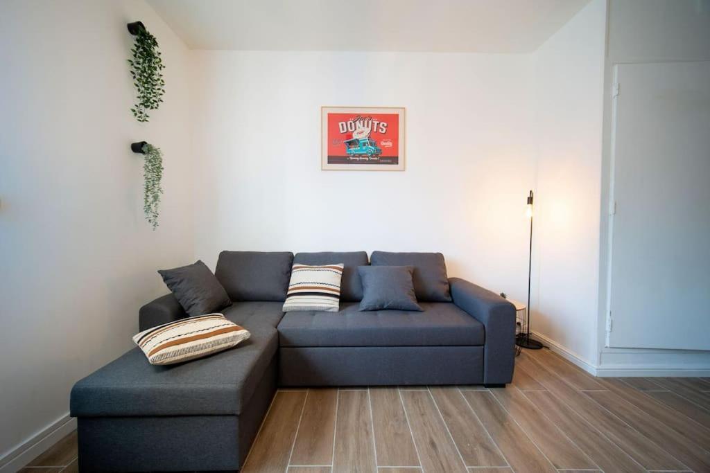 Fully Equiped Wifi Apartment Sleeps 6 Marseille Exteriör bild