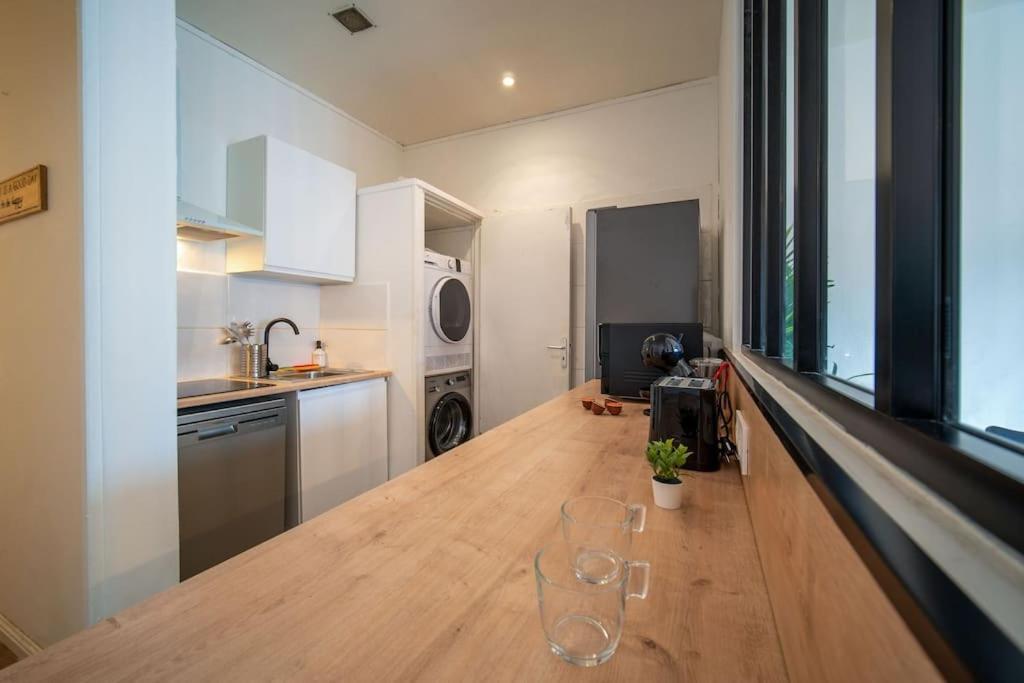 Fully Equiped Wifi Apartment Sleeps 6 Marseille Exteriör bild