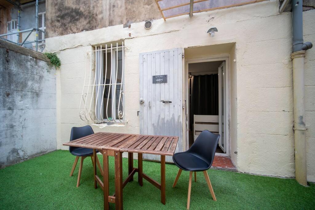 Fully Equiped Wifi Apartment Sleeps 6 Marseille Exteriör bild